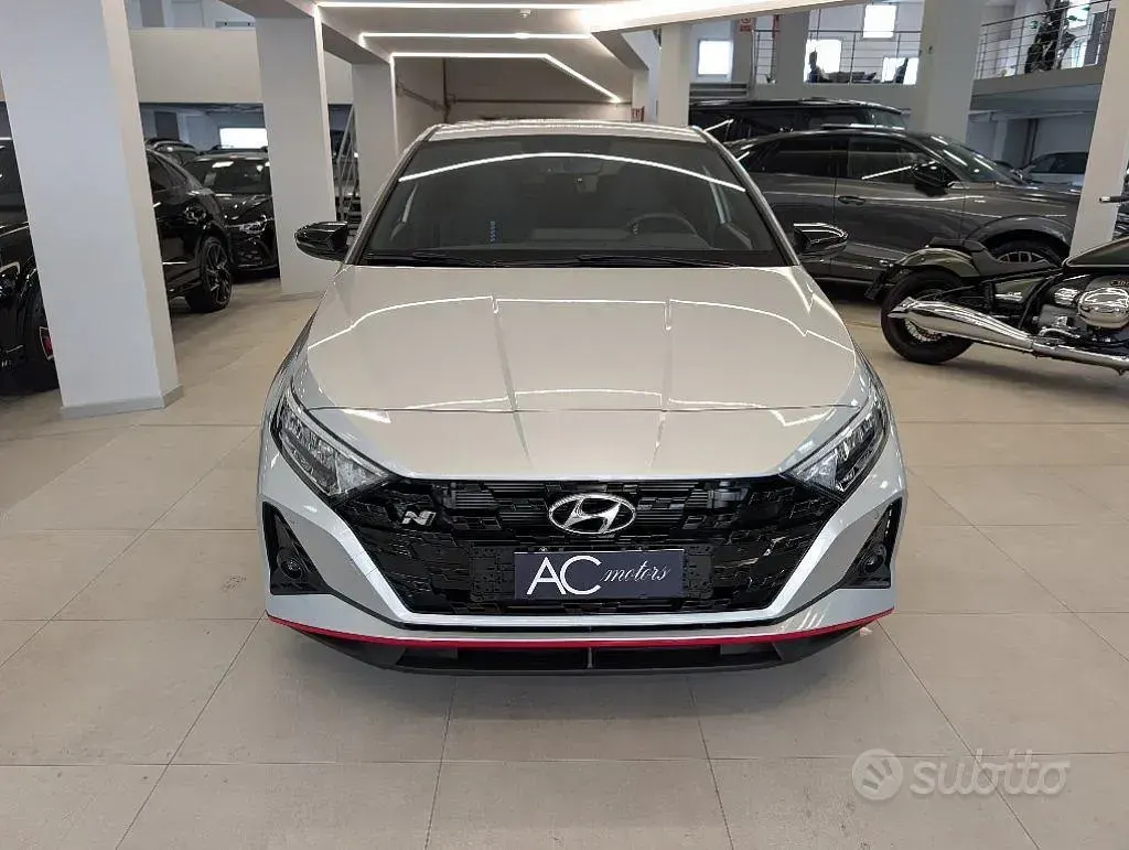 Usata Hyundai i20 N Performance 204 CV (150 kW) 2023 Grigio Utilitaria