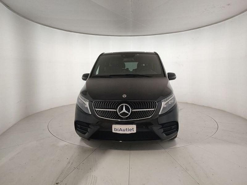 Usata Mercedes V250 Premium 190 CV (139 kW) 2023 Nero Monovolume