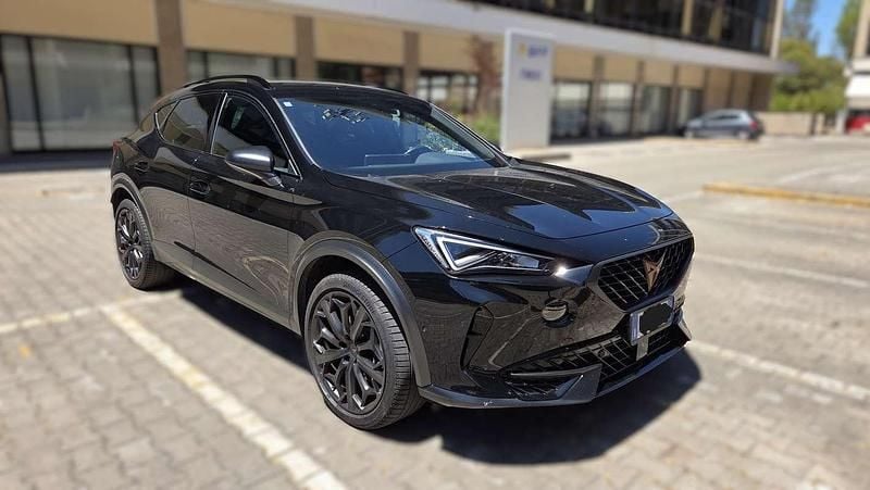 Nero Usata 2024 Cupra Formentor SUV | 30.450 € (Buon prezzo) - Immagine 1/4