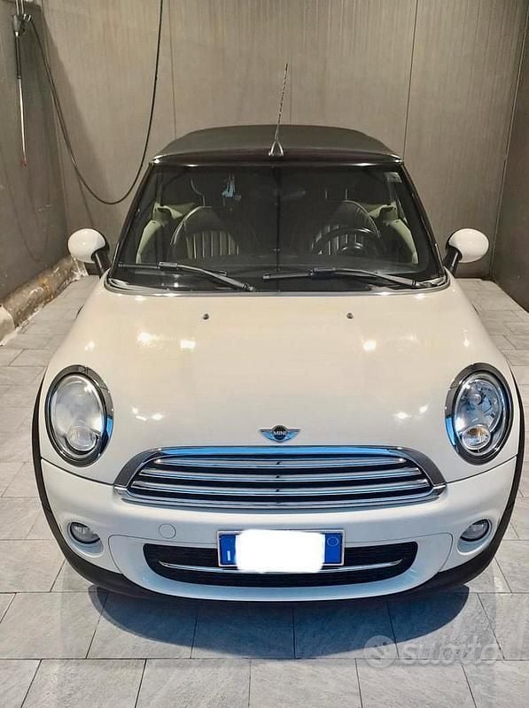 Usata Mini Cooper Cabriolet 112 CV (82 kW) 2013 Cabrio