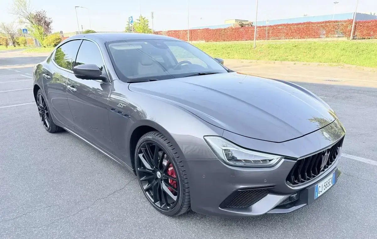 Usata Maserati Ghibli 330 CV (242 kW) 2022 Berlina