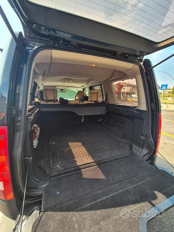 Usata Land Rover Discovery 3 190 CV (139 kW) 2008 Nero SUV