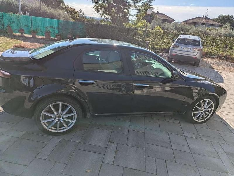 Usata Alfa Romeo 159 Executive 150 CV (110 kW) 2006 Nero Berlina