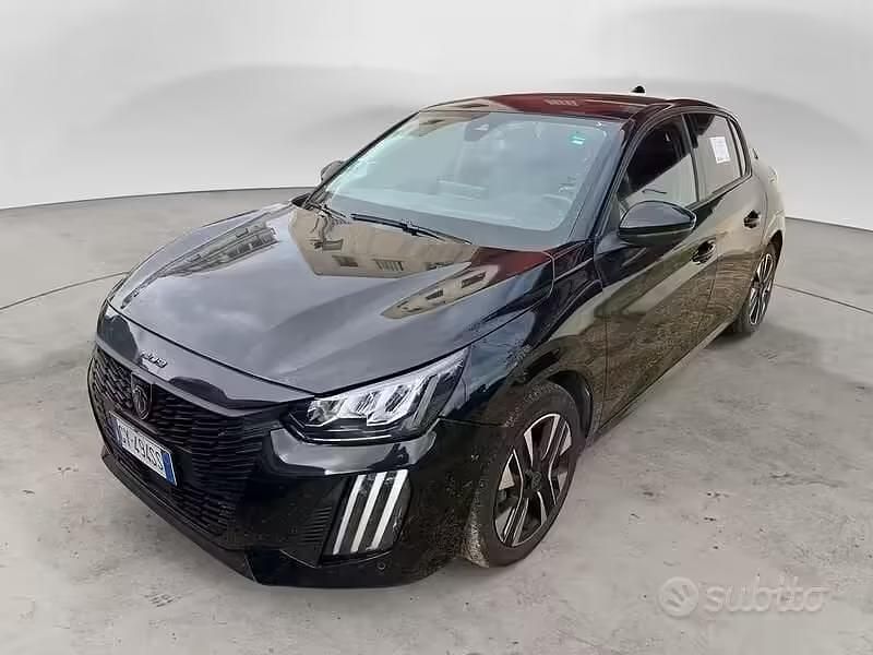 Usata Peugeot 208 Allure 100 CV (73 kW) 2025 Nero Utilitaria