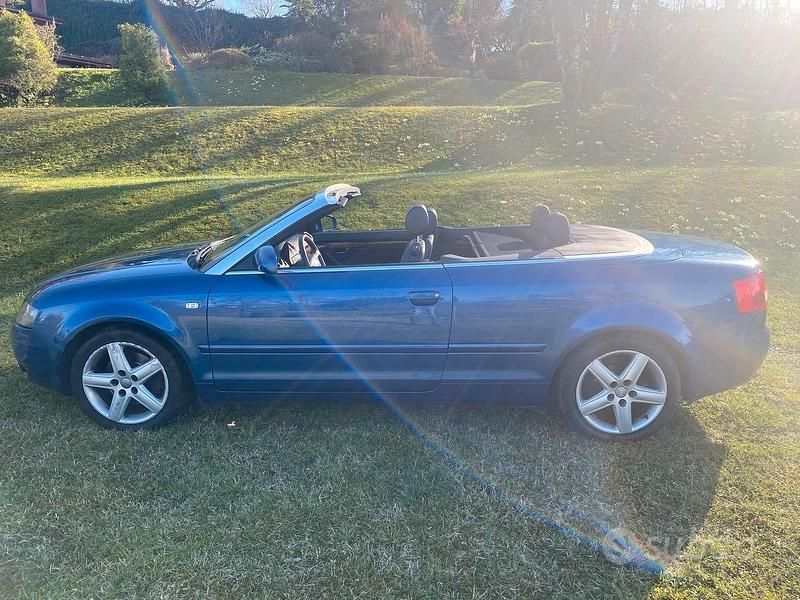 Usata Audi A4 Cabriolet 163 CV (119 kW) 2003 Blu Cabrio