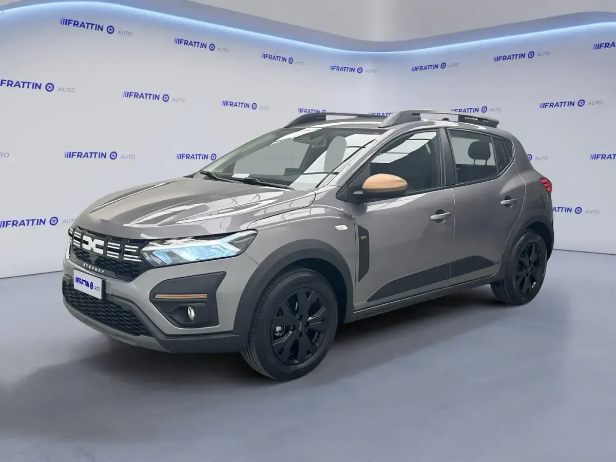 Second-hand Dacia Sandero Extreme 101 CP (74 kW) 2025 Hatchback