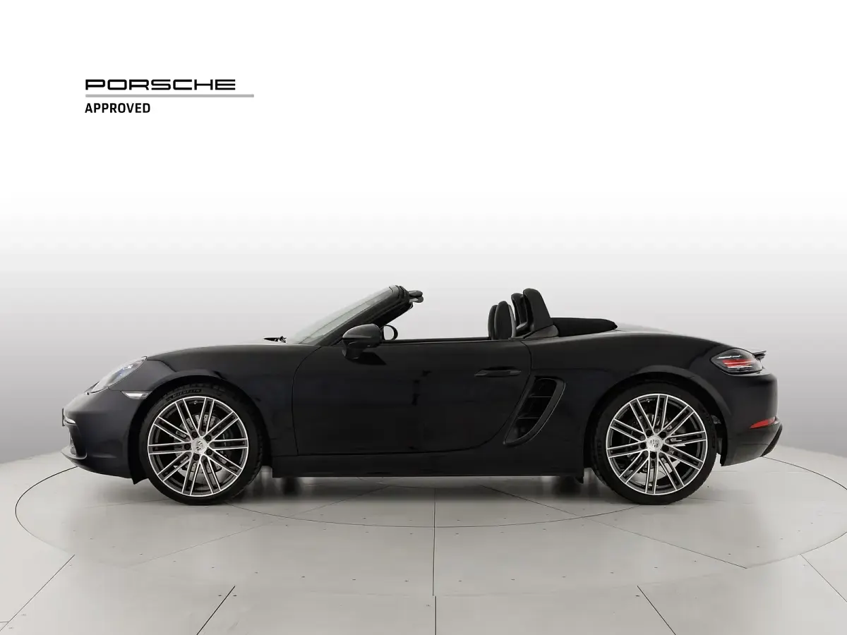 Usata Porsche 718 Boxster 300 CV (220 kW) 2024 Nero jet metallizzato/capote nera Cabrio