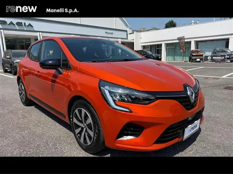 Usata Renault Clio Equilibre 100 CV (73 kW) 2023 Arancione Utilitaria