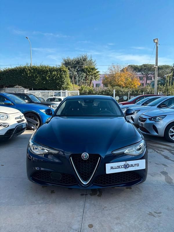 Usata Alfa Romeo Giulia Business 160 CV (117 kW) 2020 Blu Berlina