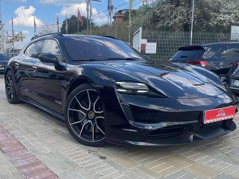 Usata Porsche Taycan Sport Turismo 559 kW (761 CV) 2023 Nero Station wagon
