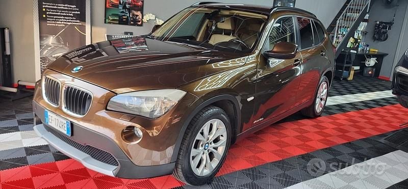 Usata BMW X1 143 CV (105 kW) 2011 Marrakeshbraun metallic SUV