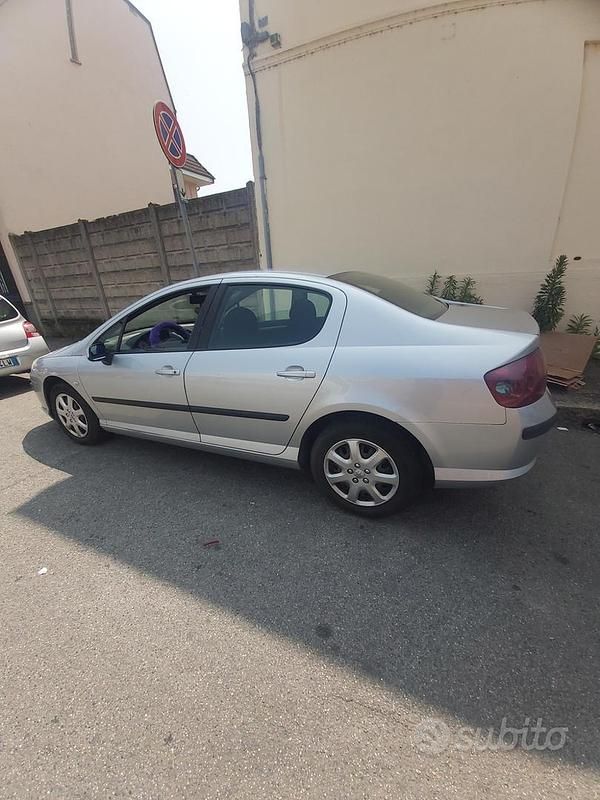 Usata Peugeot 205 54 CV (39 kW) 2007 Grigio Utilitaria