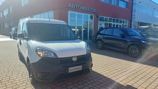 Usata Fiat Doblò Lounge 95 CV (69 kW) 2020 Bianco