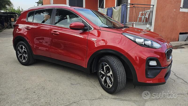 Usata Kia Sportage 136 CV (100 kW) 2021 Rosso SUV