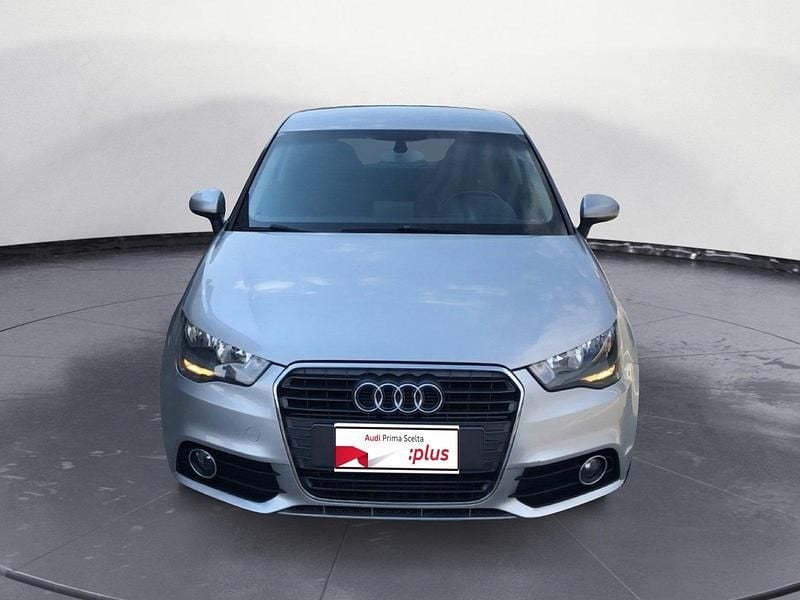 Usata Audi A1 Design 90 CV (66 kW) 2015 Argento Utilitaria
