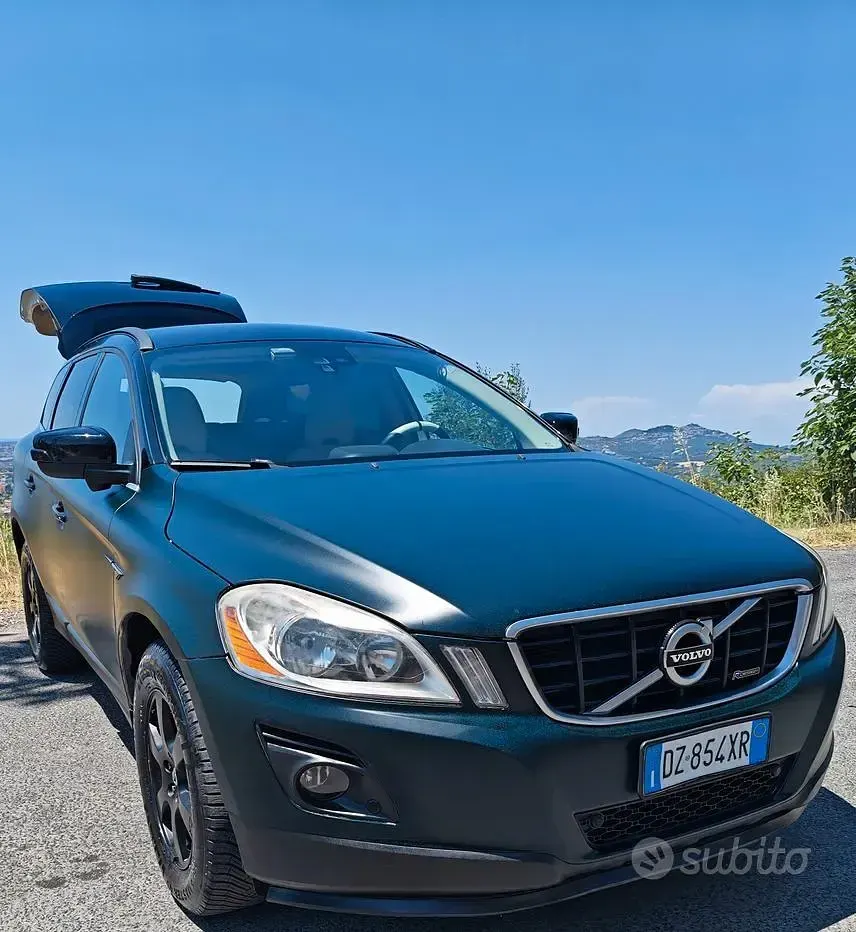 Usata Volvo XC60 175 CV (128 kW) 2010 Verde SUV