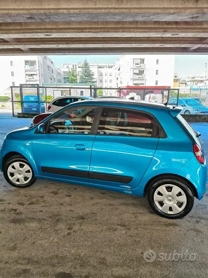 Usata Renault Twingo 69 CV (50 kW) 2015 Utilitaria