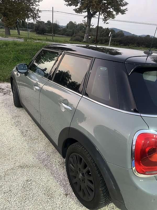 Usata Mini Cooper D Business 116 CV (85 kW) 2016 Utilitaria