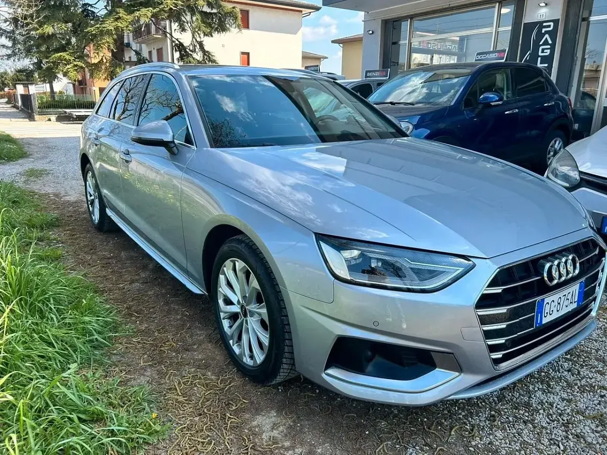 Usata Audi A4 163 CV (119 kW) 2021 Argento Station wagon