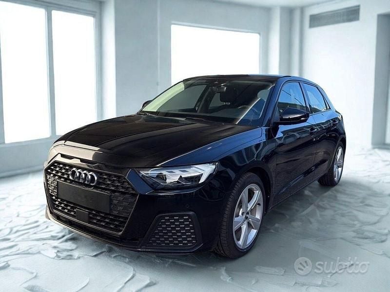 Nero Usata 2023 Audi A1 Advanced SUV | 22.900 € (Buon prezzo) - Immagine 1/1