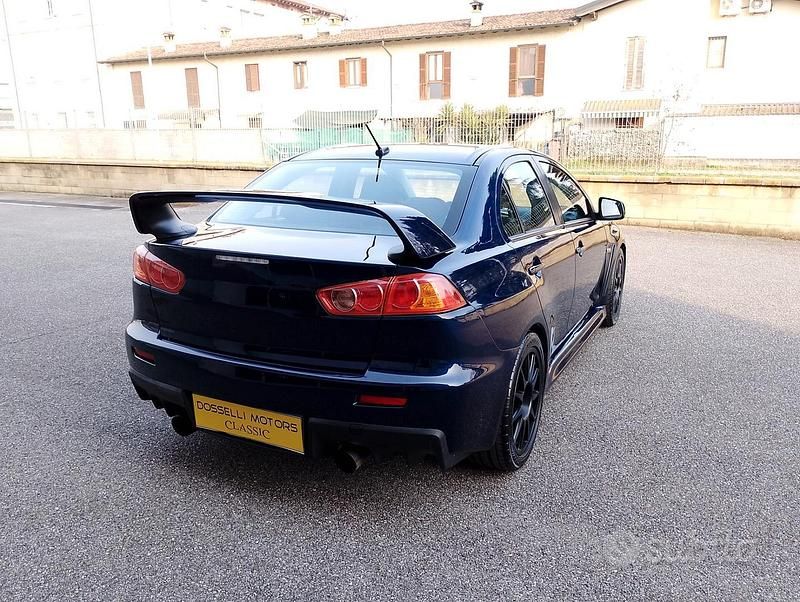 Usata Mitsubishi Lancer 295 CV (216 kW) 2014 Blu Berlina