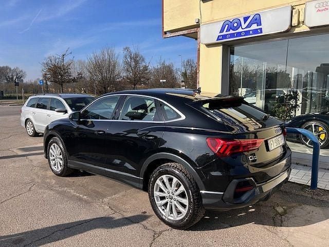Usata Audi Q3 Advanced 150 CV (110 kW) 2019 Nero SUV