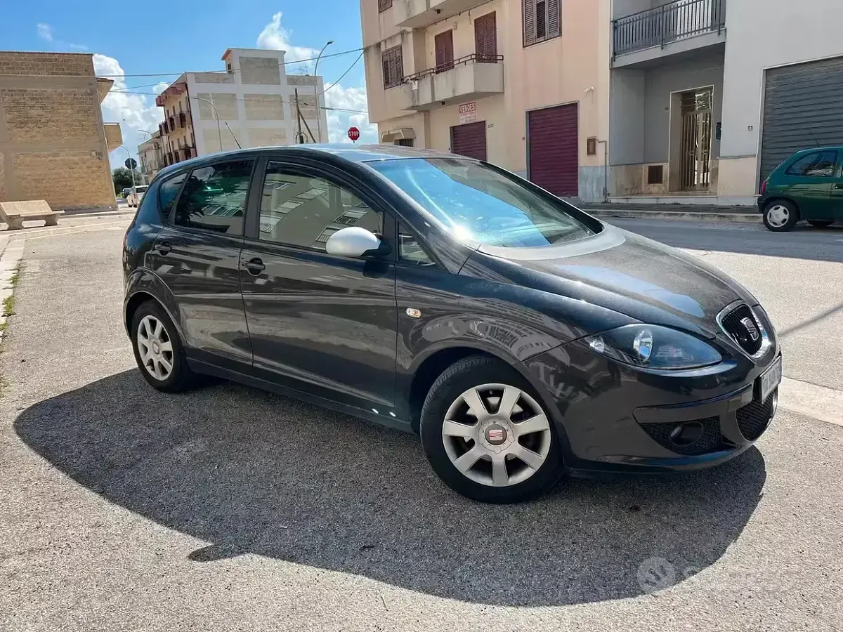 Usata Seat Altea 140 CV (102 kW) 2006 Nero Monovolume