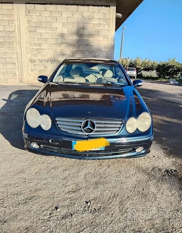 Usata Mercedes CLK270 Elegance 2004 Blu Berlina