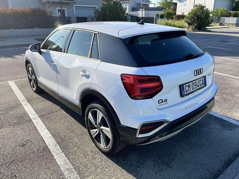 Usata Audi Q2 Business Plus 116 CV (85 kW) 2022 Bianco SUV