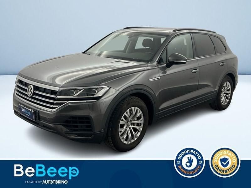 Usata VW Touareg Style 231 CV (169 kW) 2019 Grigio metallizzato SUV