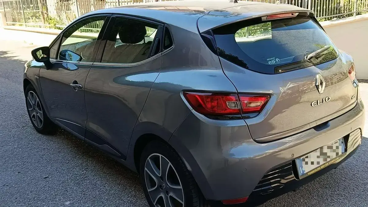 Usata Renault Clio IV 75 CV (55 kW) 2015 Berlina
