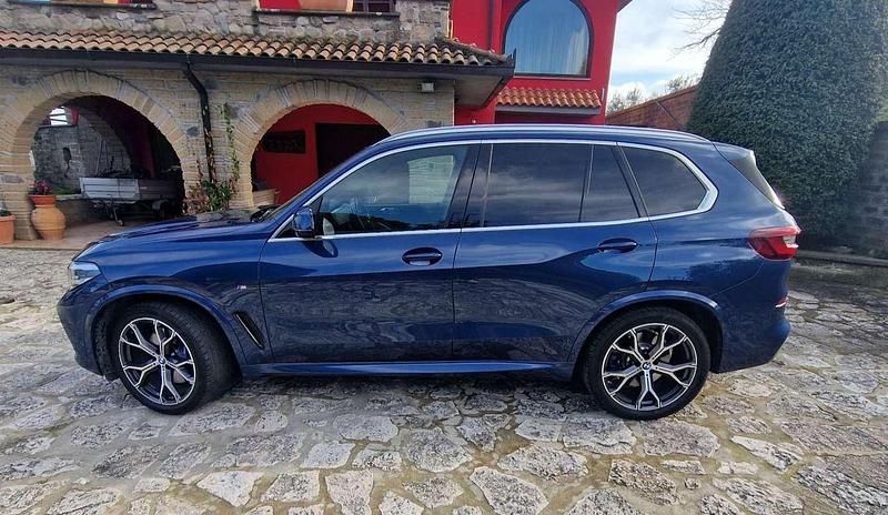 Usata BMW X5 M Sport 231 CV (169 kW) 2021 Blu/azzurro SUV