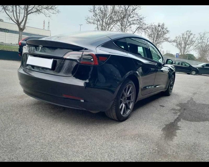 Usata Tesla Model 3 RWD 88 kW (120 CV) 2023 Nero Berlina