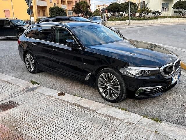 Usata BMW 520 Luxury Line 190 CV (139 kW) 2018 Nero Station wagon