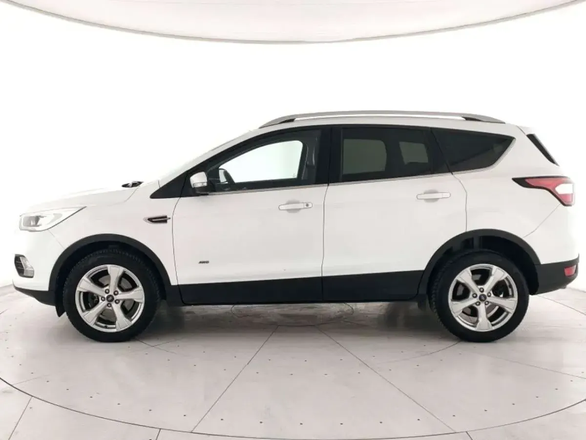 Usata Ford Kuga Titanium S 150 CV (110 kW) 2018 Bianco SUV