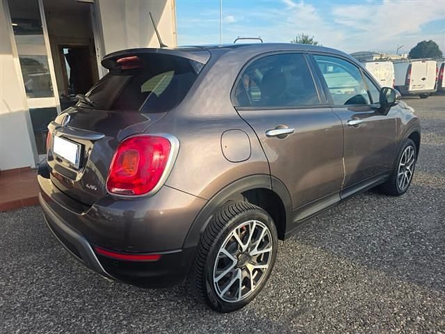 Usata Fiat 500X Cross Plus 140 CV (102 kW) 2015 Altro(met.) SUV
