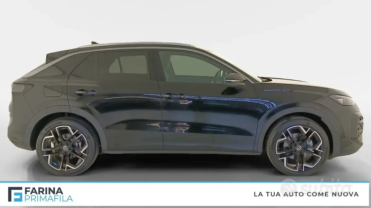 Nuova VW T-Roc R 150 CV (110 kW) 2026 Nero SUV