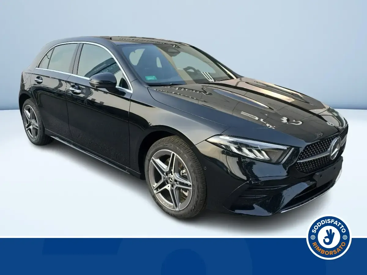 Usata Mercedes A250 Advanced Plus 272 CV (200 kW) 2024 Nero metallizzato Berlina