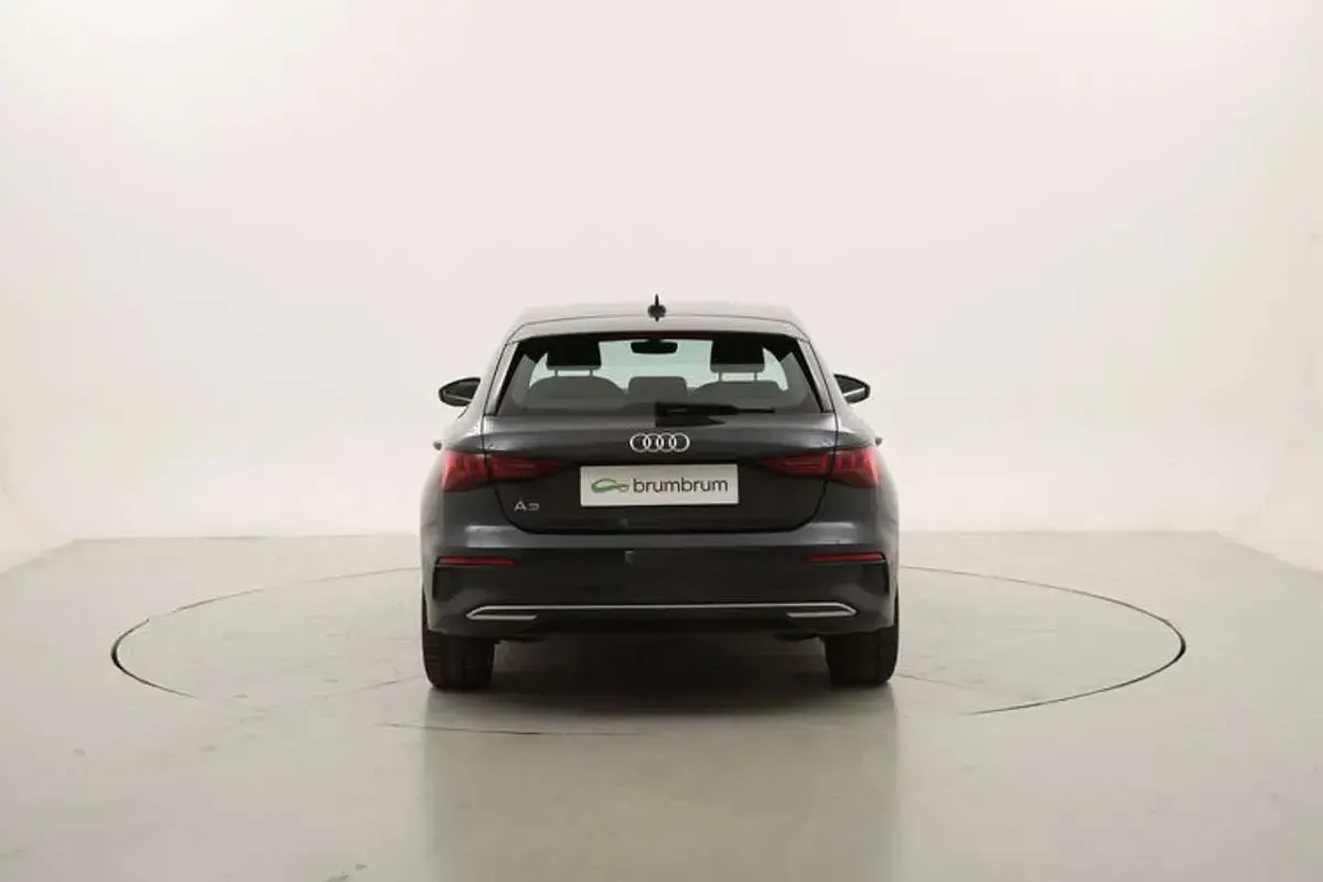 Usata Audi A3 Advanced Plus 110 CV (80 kW) 2023 Grigio Berlina