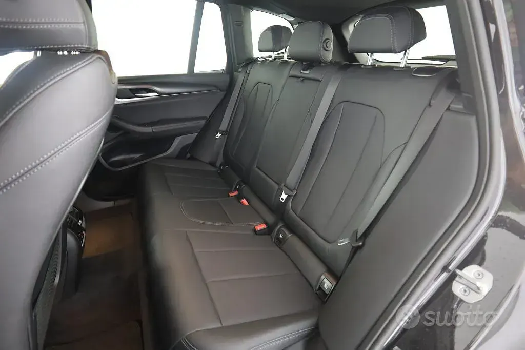 Usata BMW X3 M Sport 190 CV (139 kW) 2023 Sophisto grey SUV