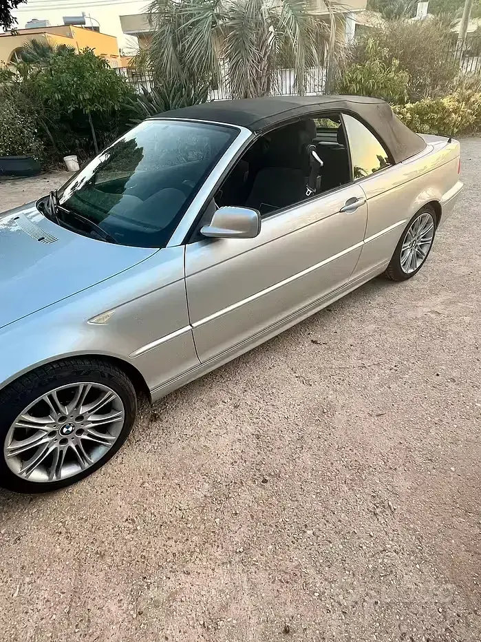 Usata BMW 318 Cabriolet 143 CV (105 kW) 2004 Grigio Cabrio