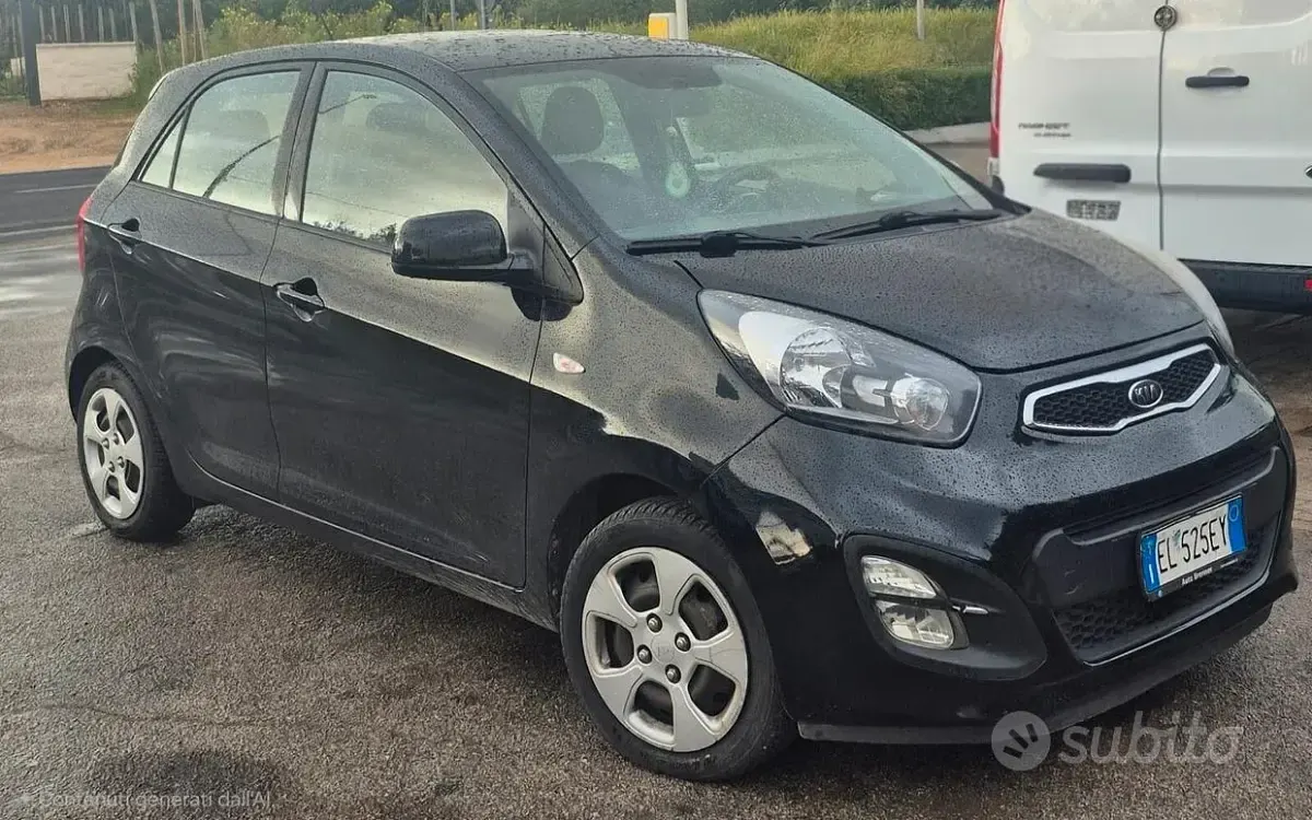 Usata Kia Picanto Style 85 CV (62 kW) 2012 Nero Utilitaria