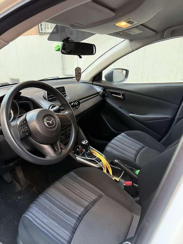 Usata Mazda 2 Essence 75 CV (55 kW) 2017 Utilitaria