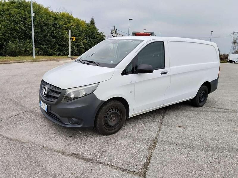 Usata Mercedes Vito 102 CV (75 kW) 2021 Bianco Furgone