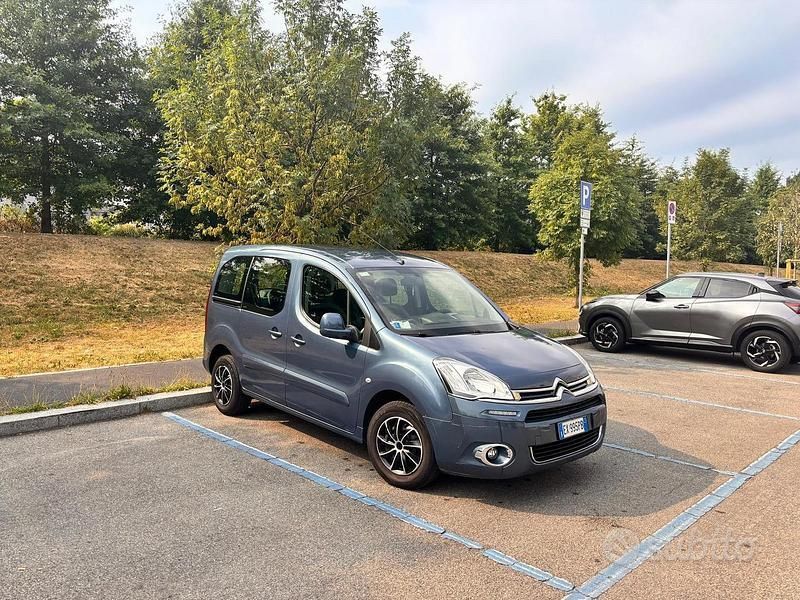 Usata Citroën Berlingo 75 CV (55 kW) 2015 Blu Monovolume