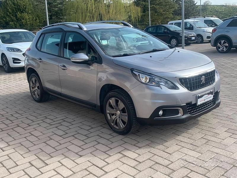 Usata Peugeot 2008 Active 75 CV (55 kW) 2018 Grigio SUV
