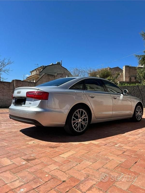 Usata Audi A6 Business Plus 177 CV (130 kW) 2012 Grigio Station wagon