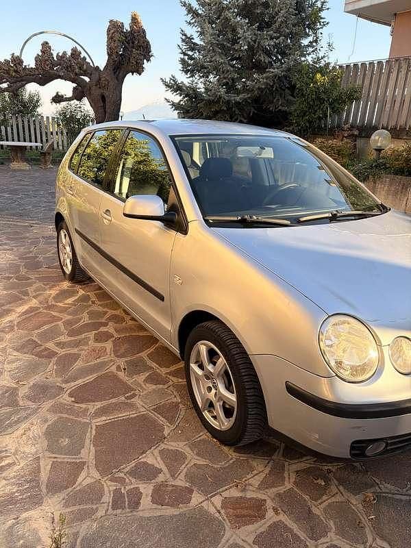 Usata VW Polo Trendline 64 CV (47 kW) 2004 Utilitaria