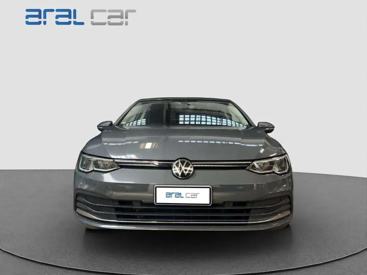 Usata VW Golf VIII Move 150 CV (110 kW) 2023 Grigio scuro Berlina