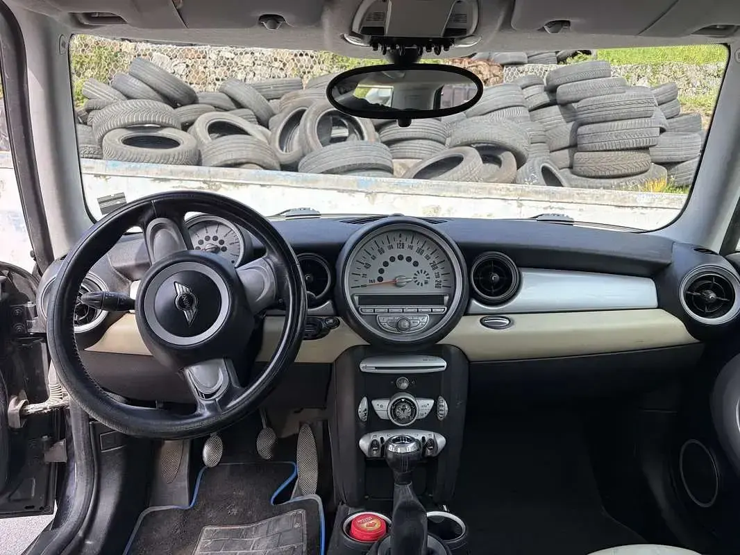 Usata Mini Cooper D 109 CV (80 kW) 2007 Utilitaria